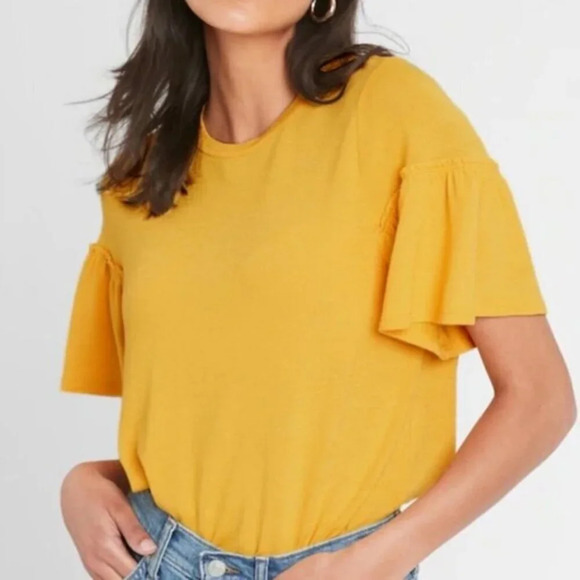 Banana Republic flutter sleeve sweater - Picture 1 of 8